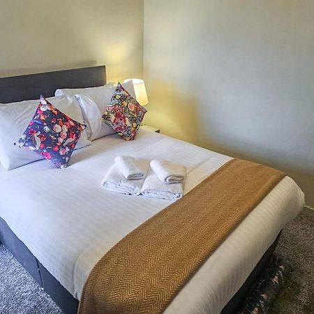Royal Mile - Bright 2 Bedroom Apartment Edimburgo Esterno foto