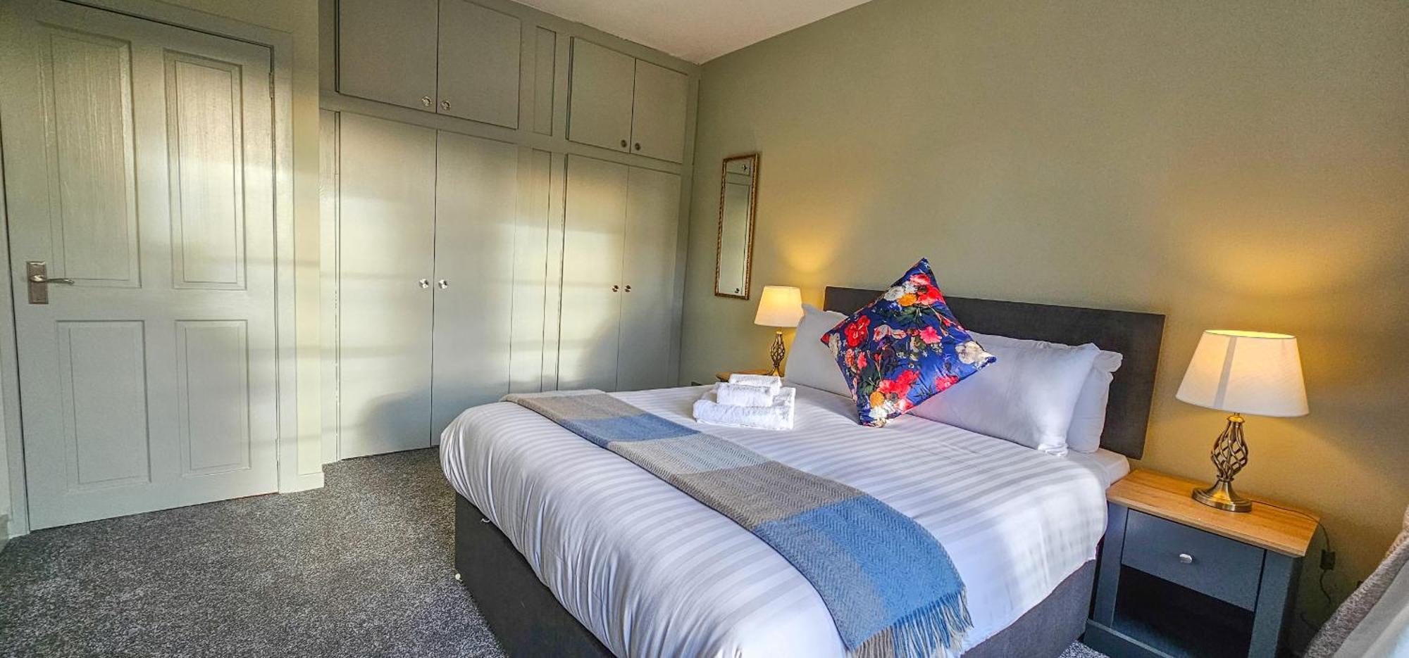 Royal Mile - Bright 2 Bedroom Apartment Edimburgo Esterno foto